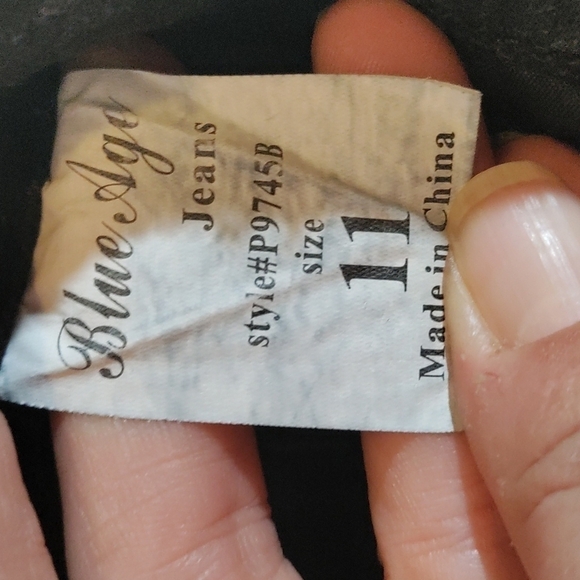 Blue Age Denim black destructed jeans size 11 leggings jeggings - Picture 7 of 8